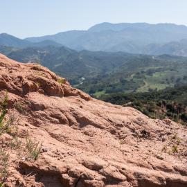 Red Rock Lure and Lull